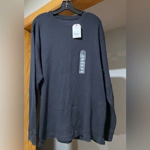 Men's long sleeved shirt